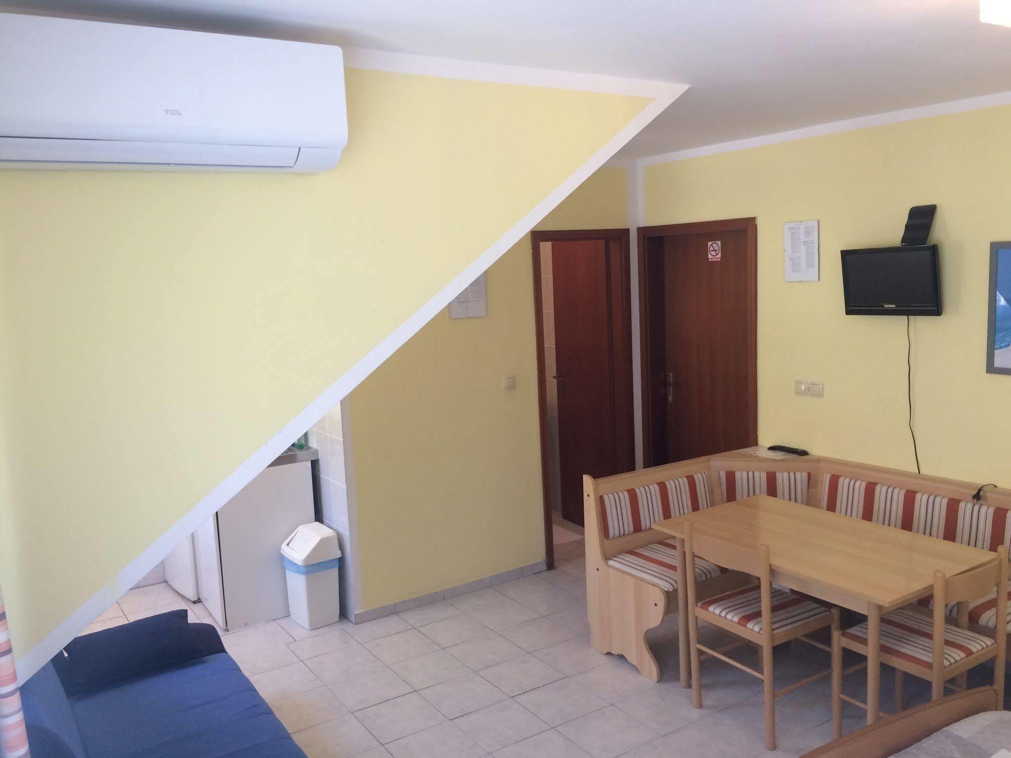 Pansion Begic Otel Omiš Dış mekan fotoğraf